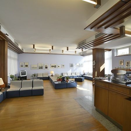 Hotel Mistral オリスターノ エクステリア 写真